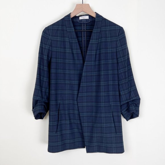 Aritzia Black Plaid Blazer - Picture 5 of 16